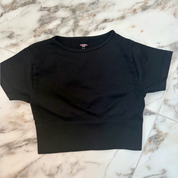 Black Ribbed Crop Top - Picture 3 of 6